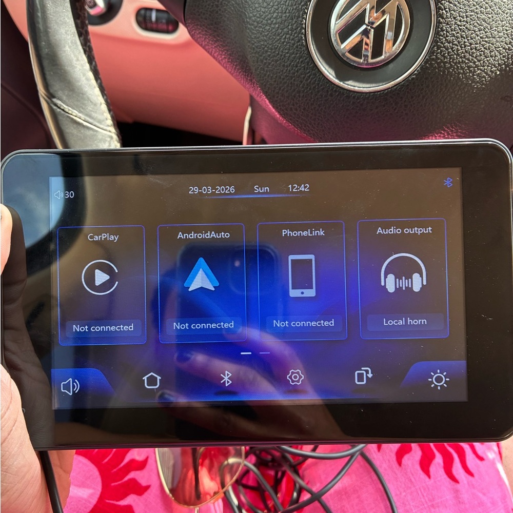 Apple car play